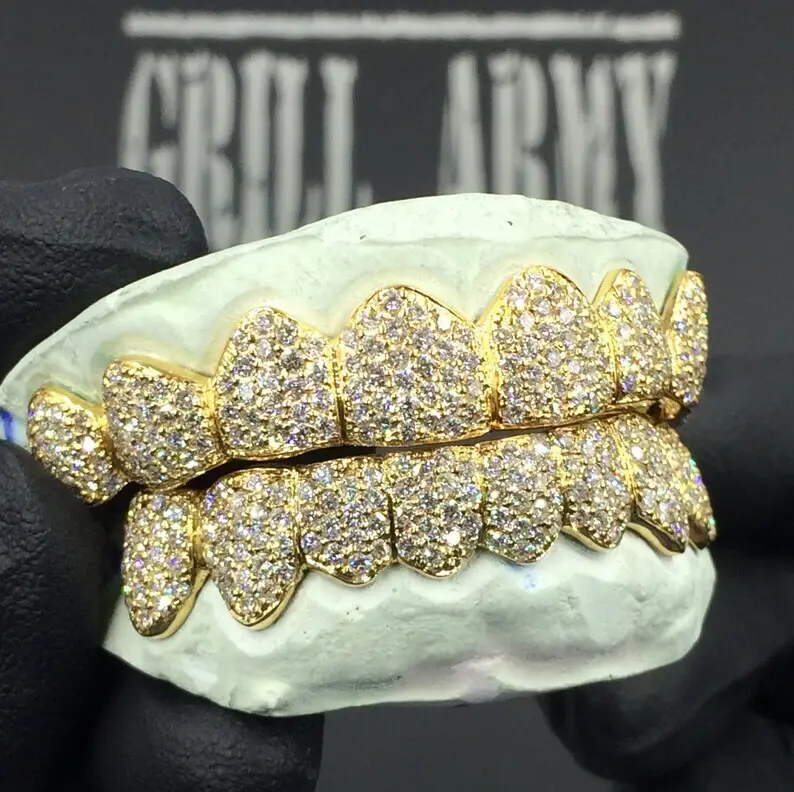 Moissanite Custom Grillz with Good Price for Dinner and Party 2