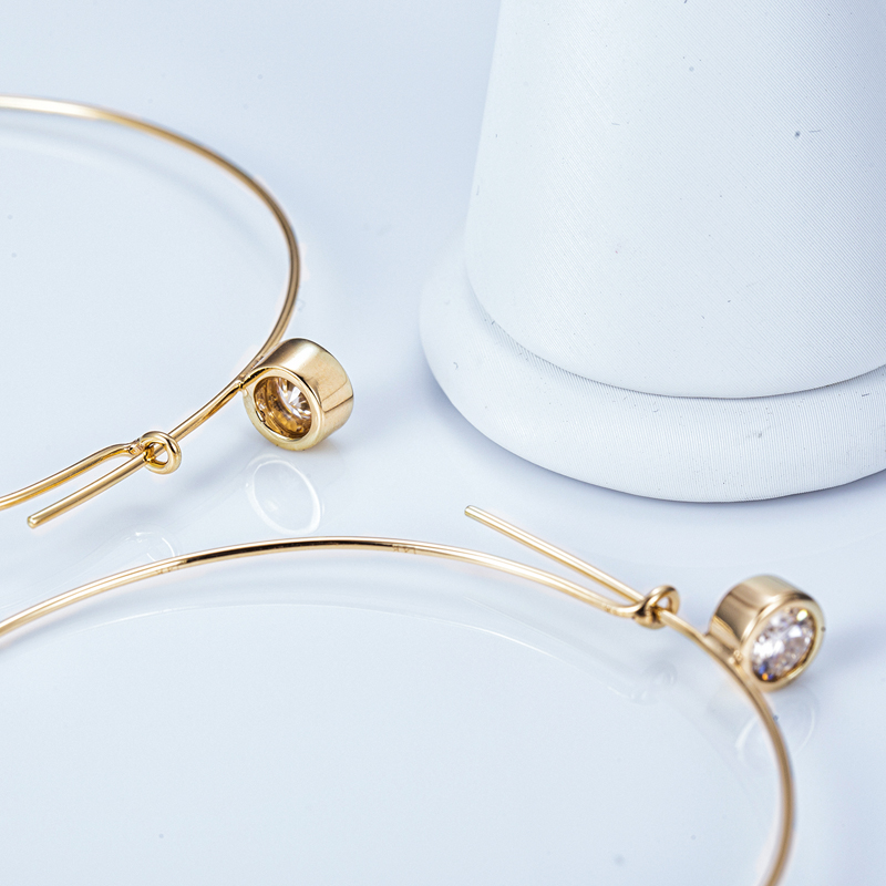 Messi Alahas - Messi Alahas 14k yellow nga bulawan nga DEF nga kolor nga moissanite hoop nga mga ariyos 12