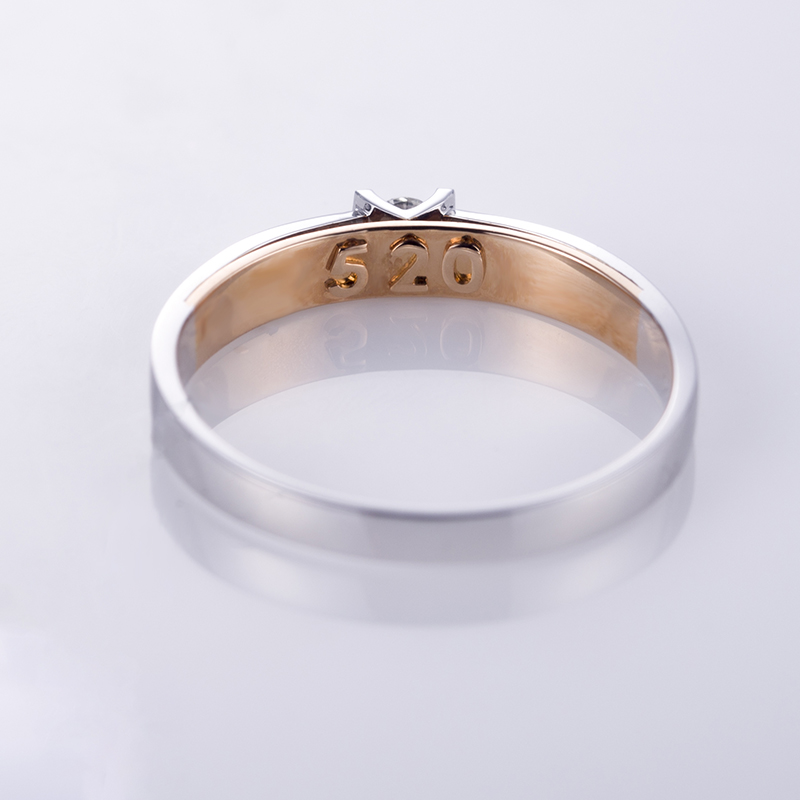 Elegant 18K Gold Moissanite Couple Ring 12