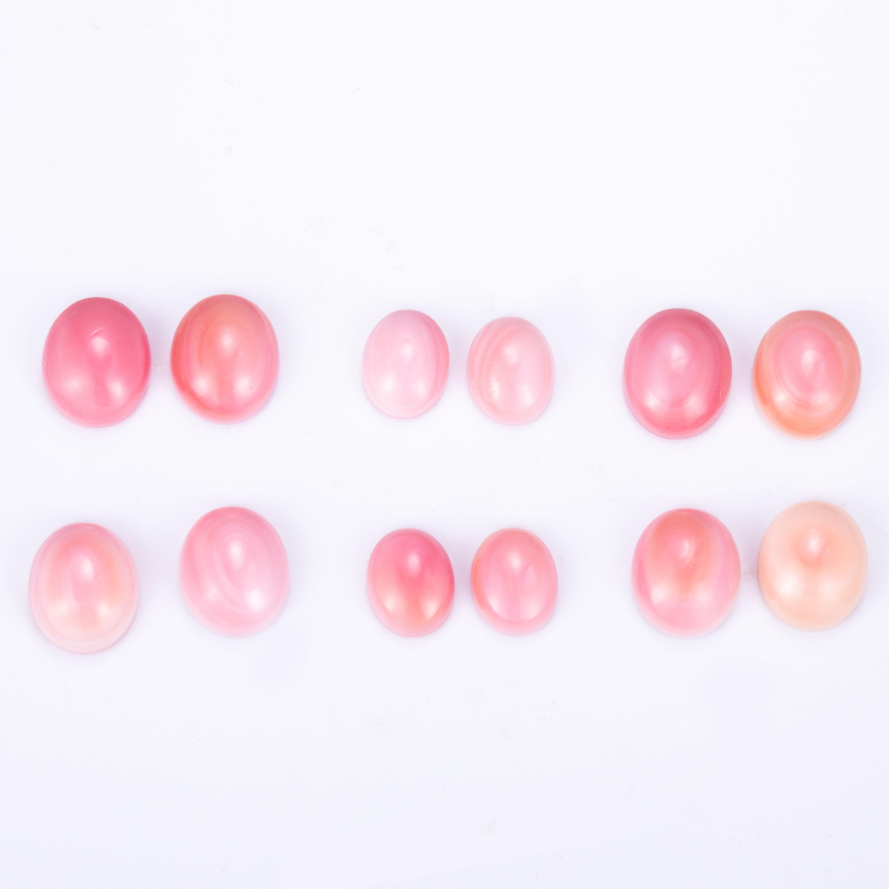 Messi Jewelry - Oval Cabochon Red Queen Shell Mother of Perrl Mother Of Pearl 14