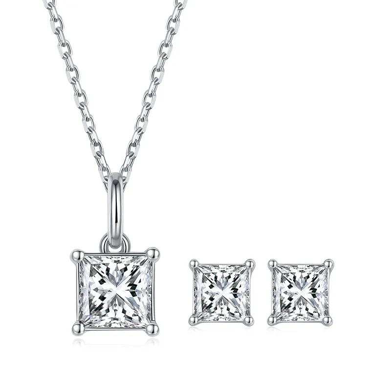 Moissanite Silver Pendant with GRA Certificate 5
