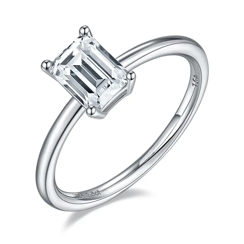 Anello solitario M90D RECTALGLE CLASSICO CLASSICO 1CT MOISSANITE. 1