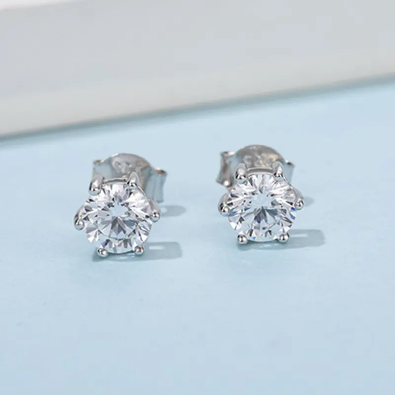 Messi Jewelry | Durable moissanite silver earrings manufacturing 4