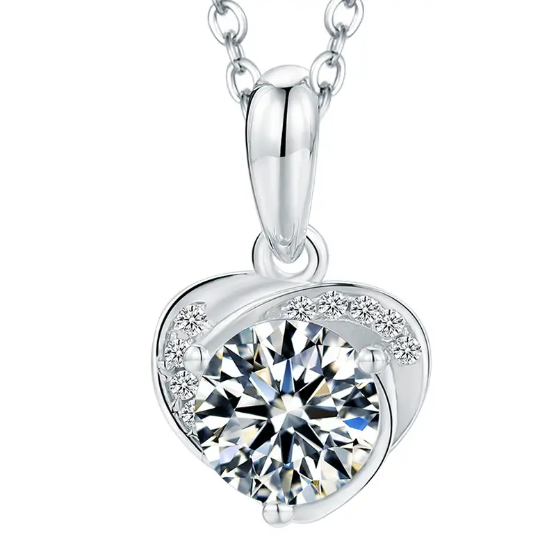 O43A Classici a forma di cuore Classici 1CT MOISSanite Oro bianco placcato 925 Collana in moisanite in argento sterling 1