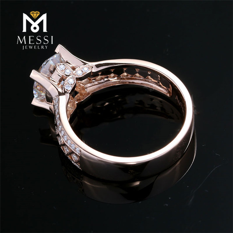 Custom white gold moissanite wedding band wholesale Manufacturer | Messi Jewelry 16