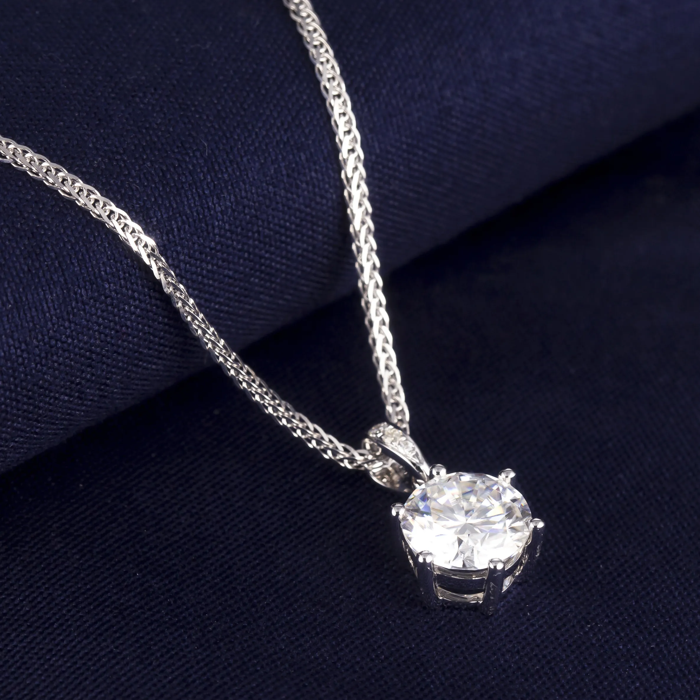 Custom rose gold moissanite wedding set supply Manufacturer | Messi Jewelry 4