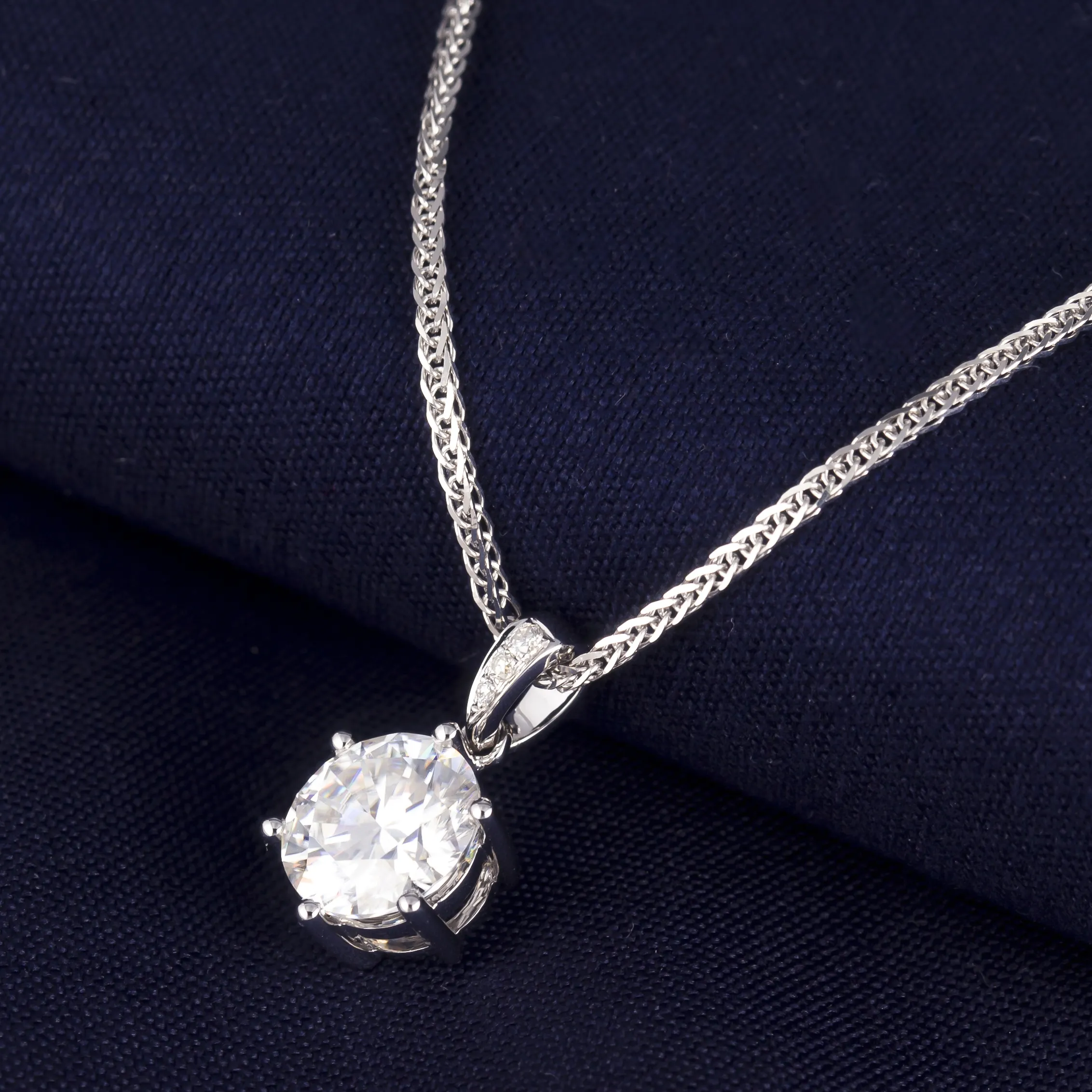 Custom rose gold moissanite wedding set supply Manufacturer | Messi Jewelry 3