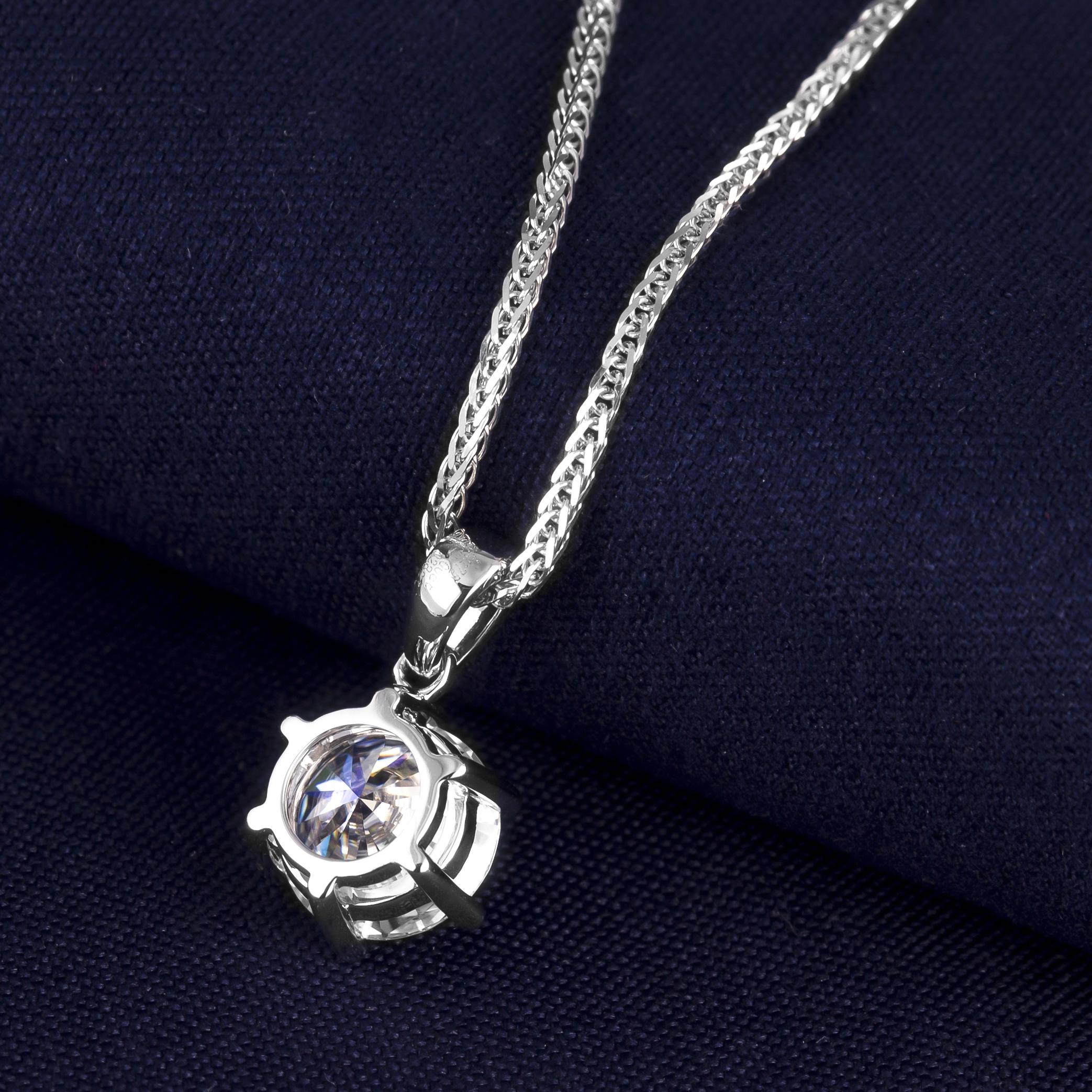 메시 보석 - 메시 쥬얼리 MS -279 라운드 모양 6 발톱 갈래 설정 우아한 패션 18K 화이트 골드 1ct Moissanite 목걸이 Moissanite Goldry 10