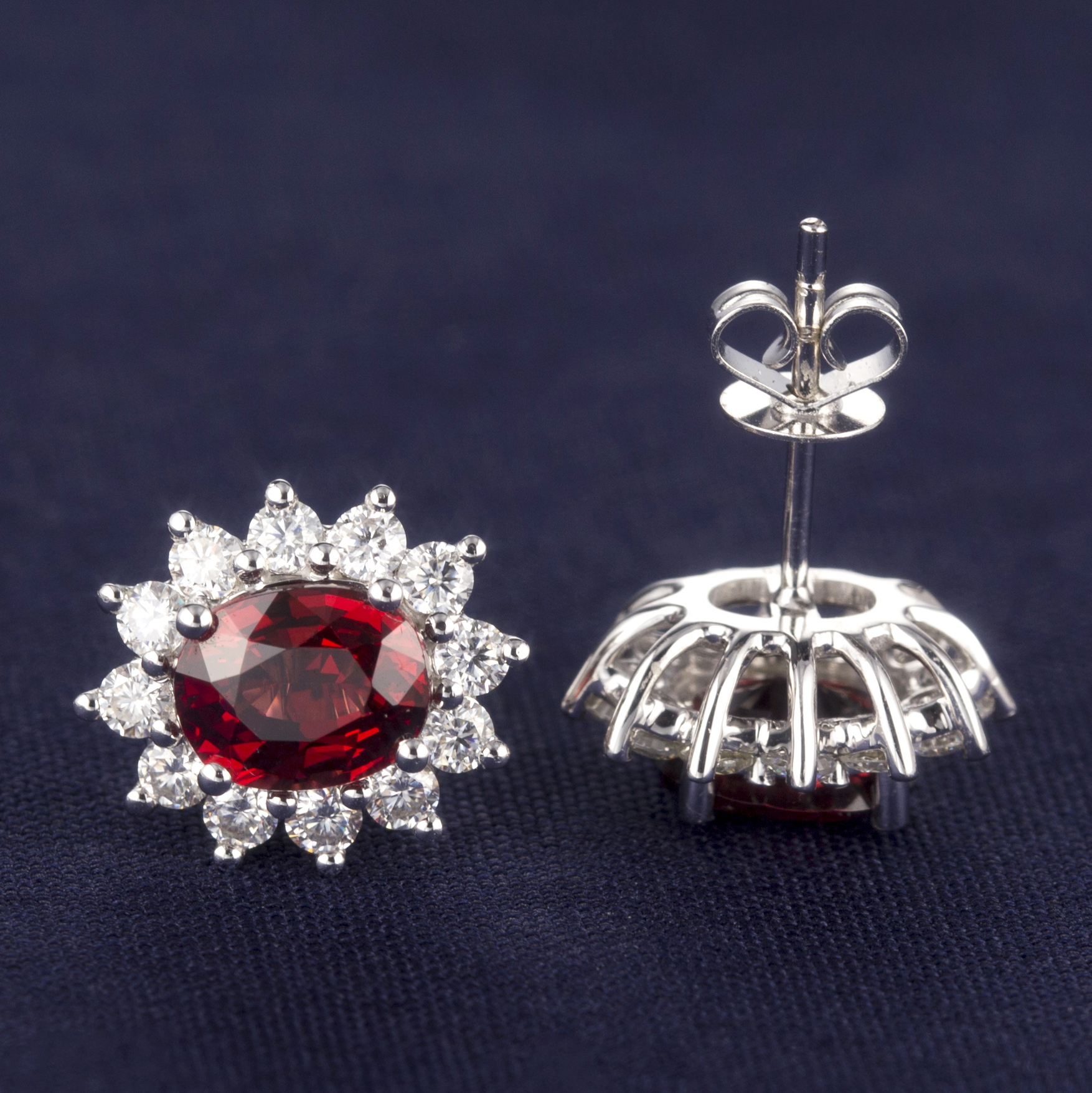 Messi Alahas - Bulaklak nga Ariyos alahas Messi Alahas 14K 18K White Gold Garnet gikan sa fashion alang sa mga babaye nga regalo Party Earrings Lab Gibuhat Emerald Alahas 11