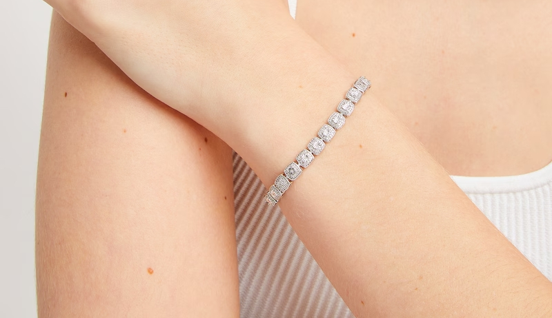 Lab Grown Cushion Cut Diamond Bracelet