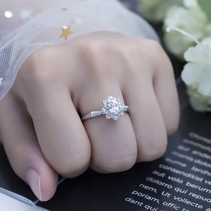 Messi Jewelry | New lab grown wedding rings with custom services 3