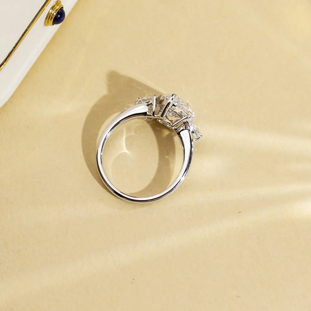 Cincin Pertunangan Berlian Tumbuhan Makmal Oval oleh Messi Jewelry 5