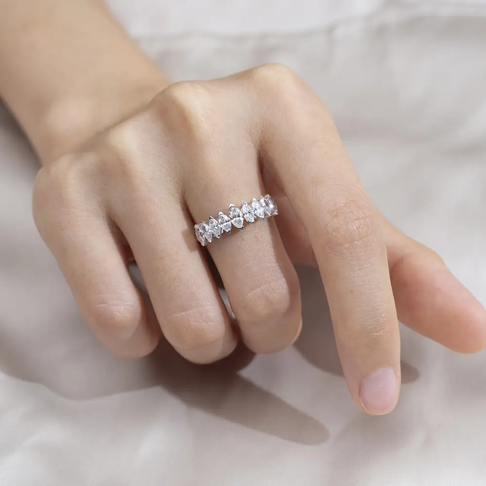 Custom Jewelry with Lab Grown Diamonds 7