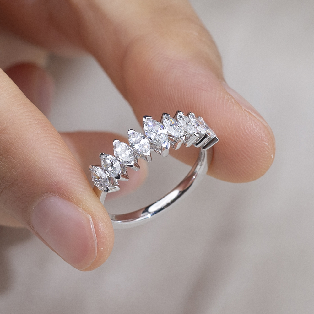 Custom Jewelry with Lab Grown Diamonds 11