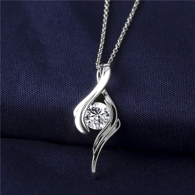 Messi Moissanite Solitaire Necklace - White Gold Fashion Jewelry 3