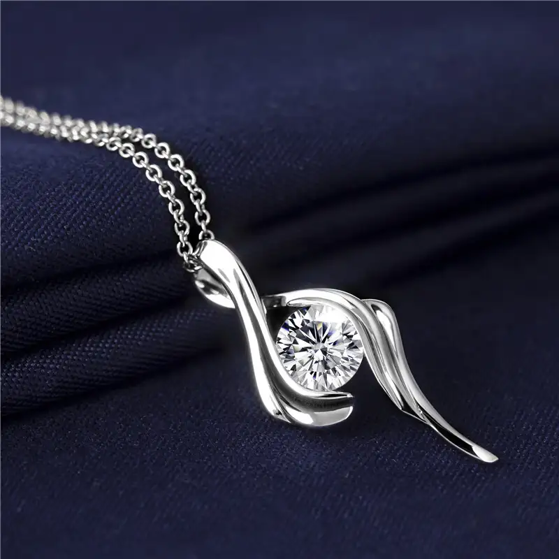 Messi Moissanite Solitaire Necklace - White Gold Fashion Jewelry 4