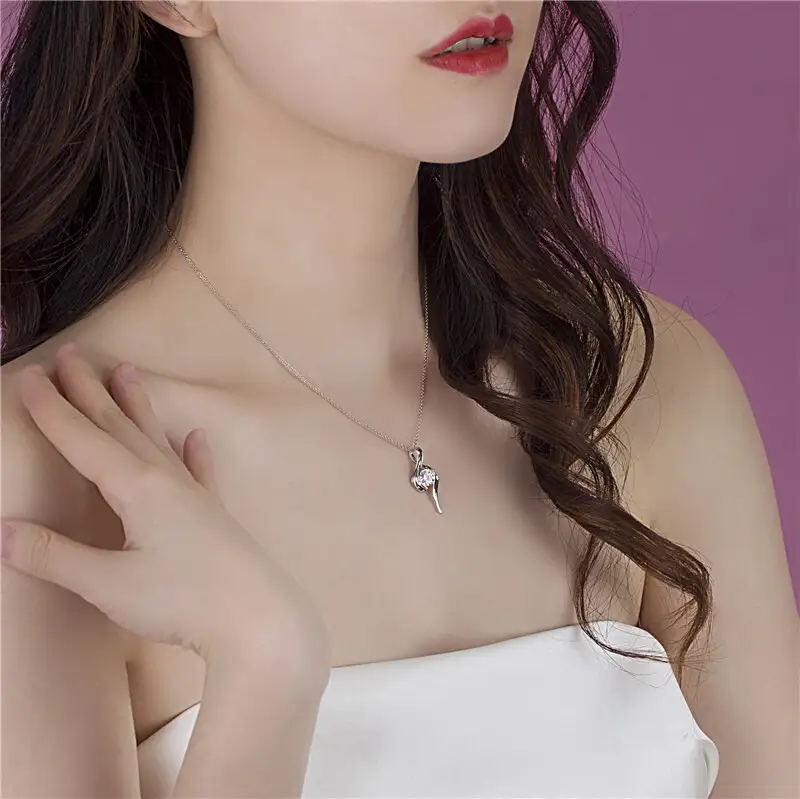 Messi Moissanite Solitaire Necklace - White Gold Fashion Jewelry 7