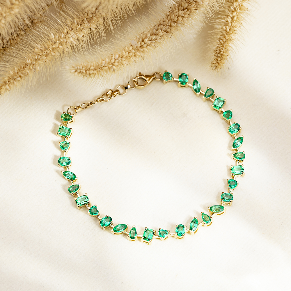 MSB-625 Lab Emerald 18K Yellow Gold Colombian Fancy Shape Lab Emerald Tennis Bracelet 2