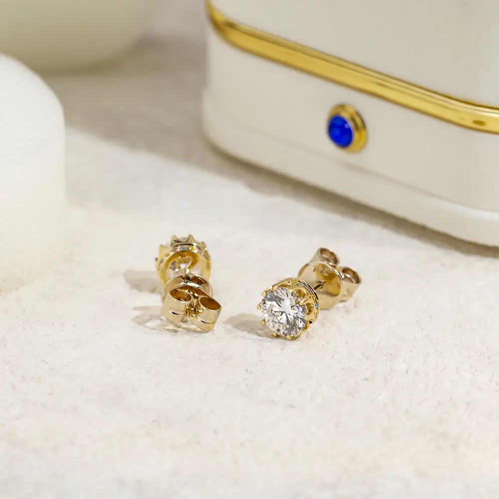 Lab Diamond 18K Yellow Gold Earrings | HD Photos | IGI Certified 7