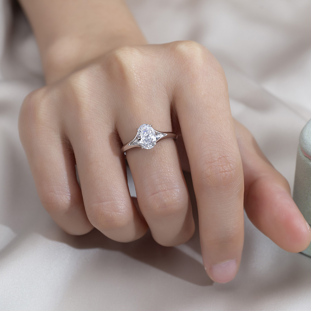 Lab Diamond Ring