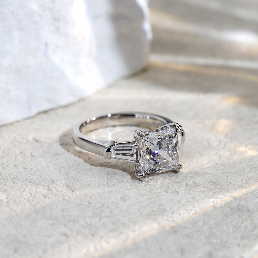 MSR-1727 Custom 18KWhite Gold Princess Giputol &Trapezoid Tulo ka Bato nga Singsing 9