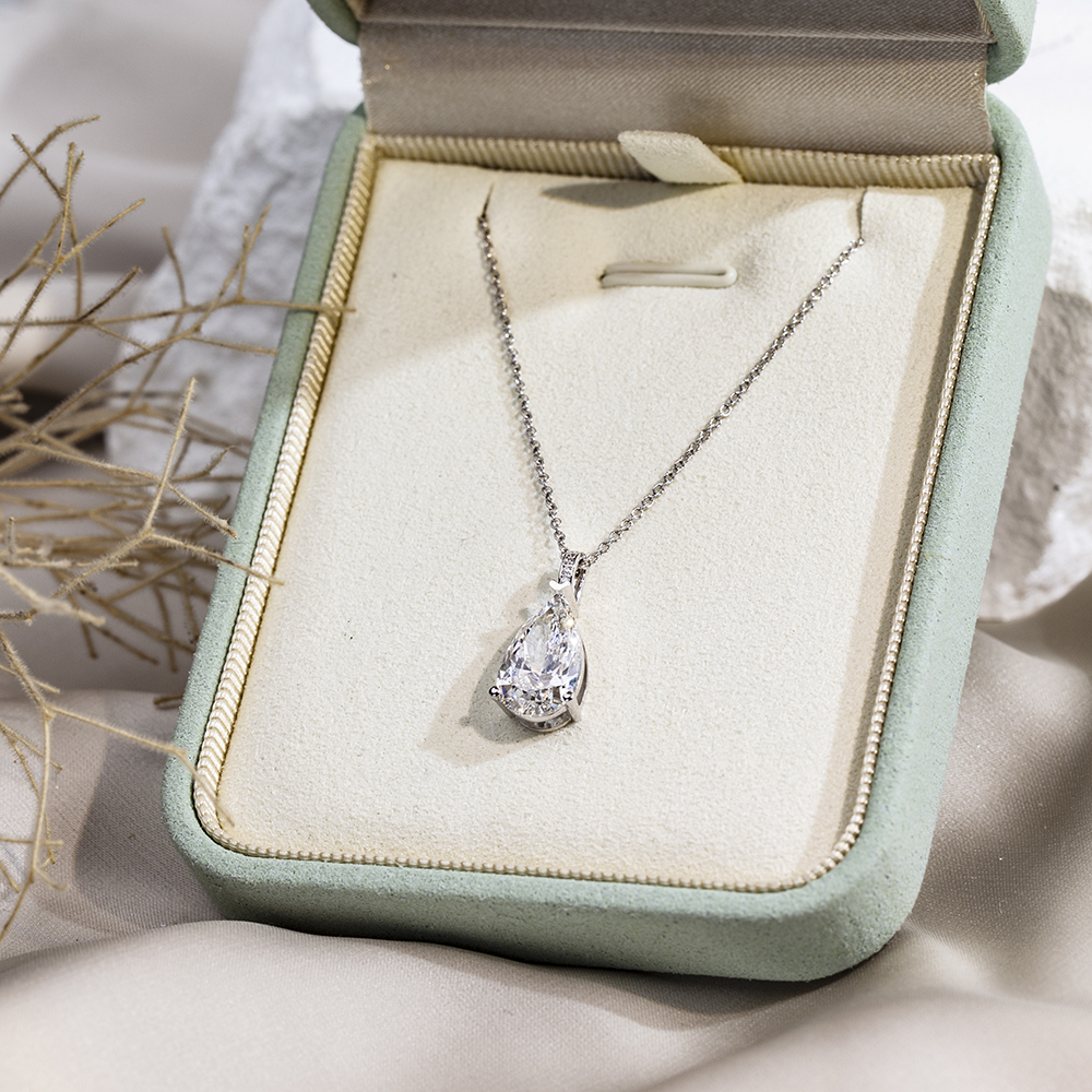 MSN-847 Pear Shape White Lab Diamond 18K Necklace -Messi Jewelry 11