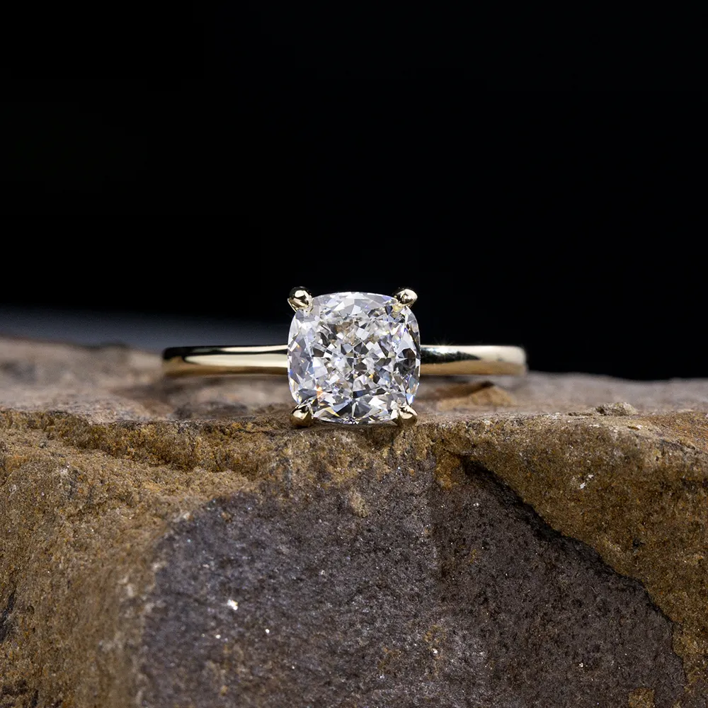 18k Gold Lab Diamond Cushion Ring - Messi Jewelry 5
