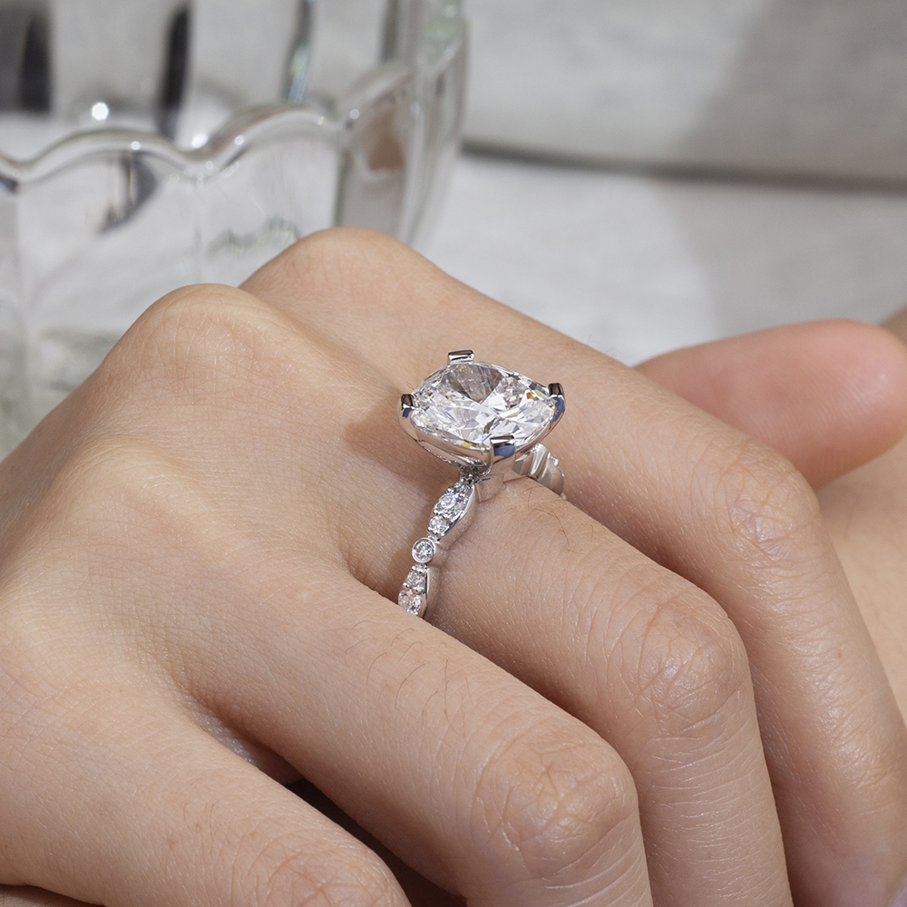 MSR-1710 IGI 5CT Cushion Shape Lab Grown Diamond 18K White Gold Ring Messi Alahas 12