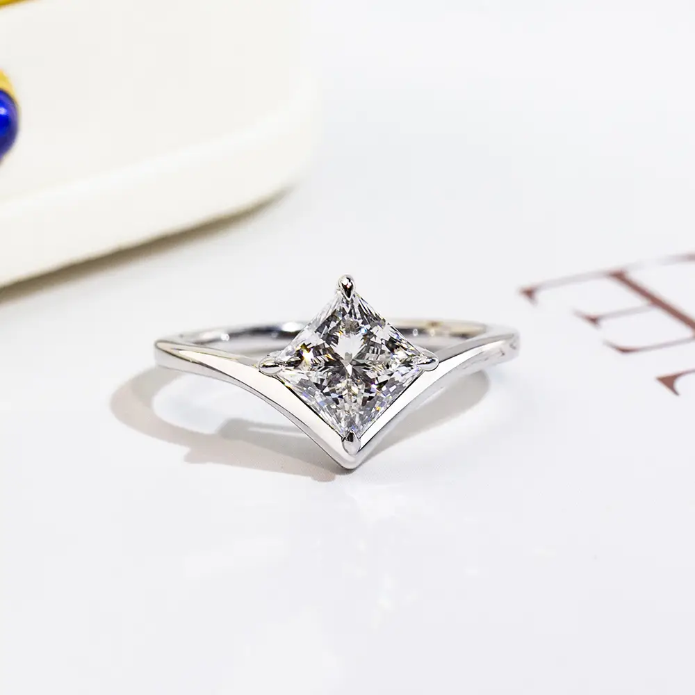 Anello personalizzato MSR-1771 White Lab White Gold Lab Grown Diamond Square Solitaire 1
