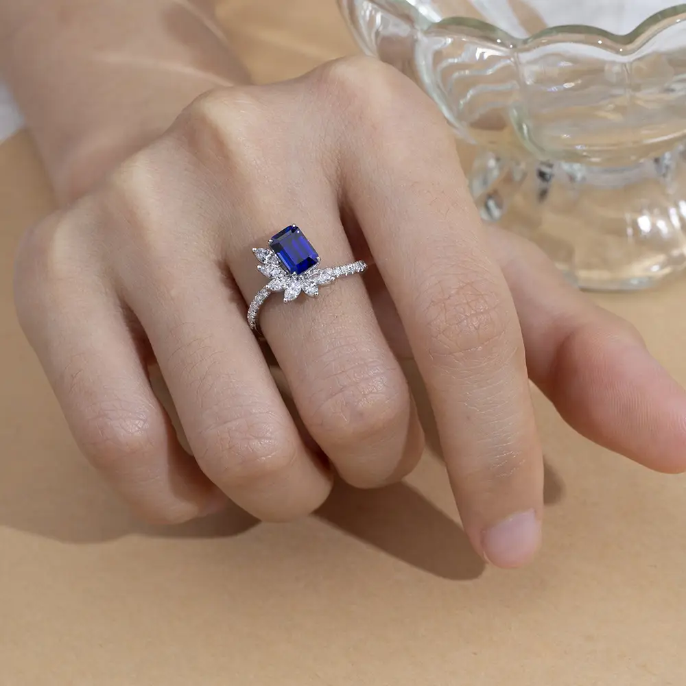 Lab Grown Sapphire 18K Ring - Messi Jewelry 6