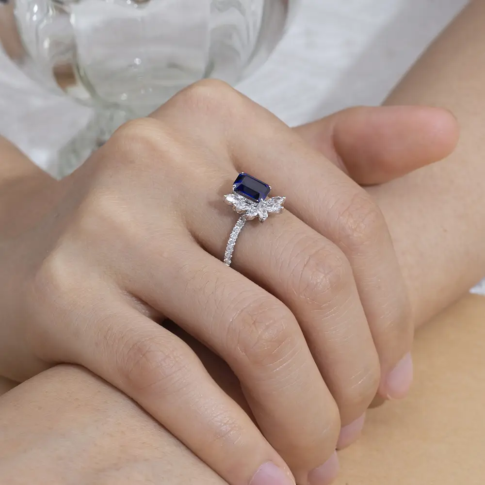 Lab Grown Sapphire 18K Ring - Messi Jewelry 7