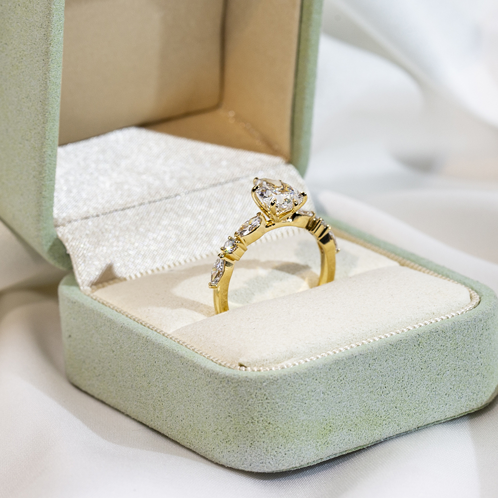 MSR-1773 Messi Jewerly Custom 18K Yellow Gold Pear Lab Grown Diamond Fancy Shape Ring 11