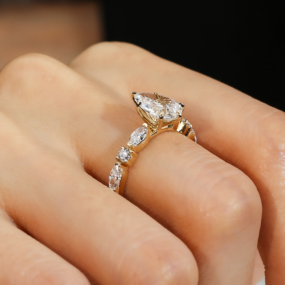 MSR-1773 Messi Jewerly Custom 18K Yellow Gold Pear Lab Grown Diamond Fancy Shape Ring 14
