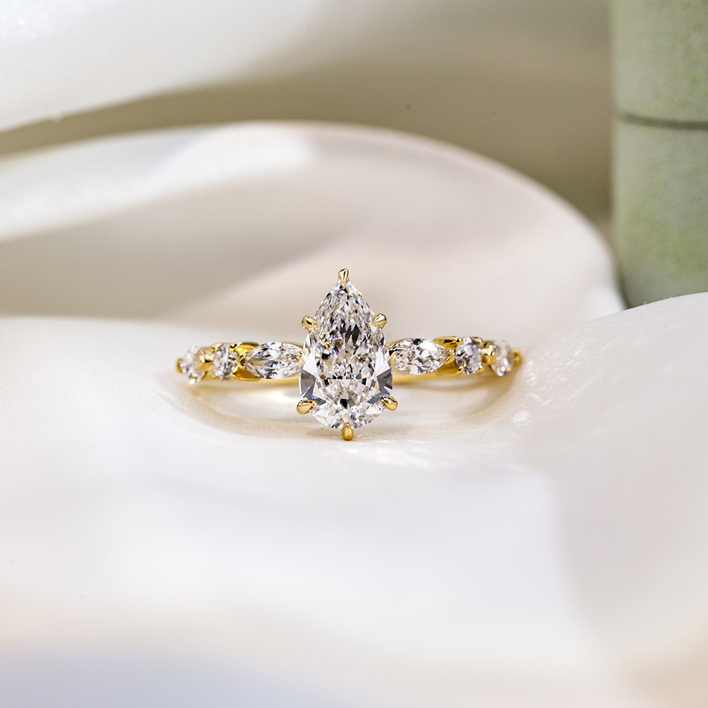 MSR-1773 Messi Jewerly Custom 18K Yellow Gold Pear Lab Grown Diamond Fancy Shape Ring 8