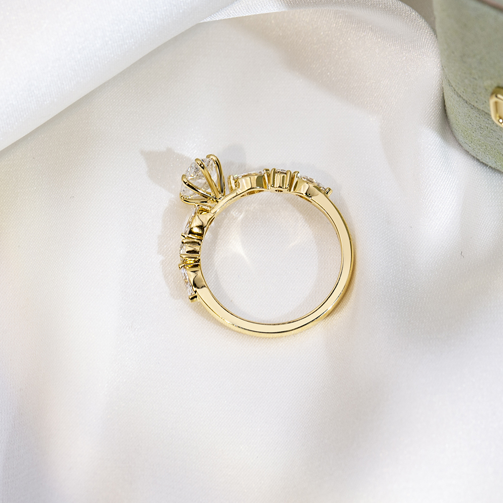 MSR-1773 Messi Jewerly Custom 18K Yellow Gold Pear Lab Grown Diamond Fancy Shape Ring 10