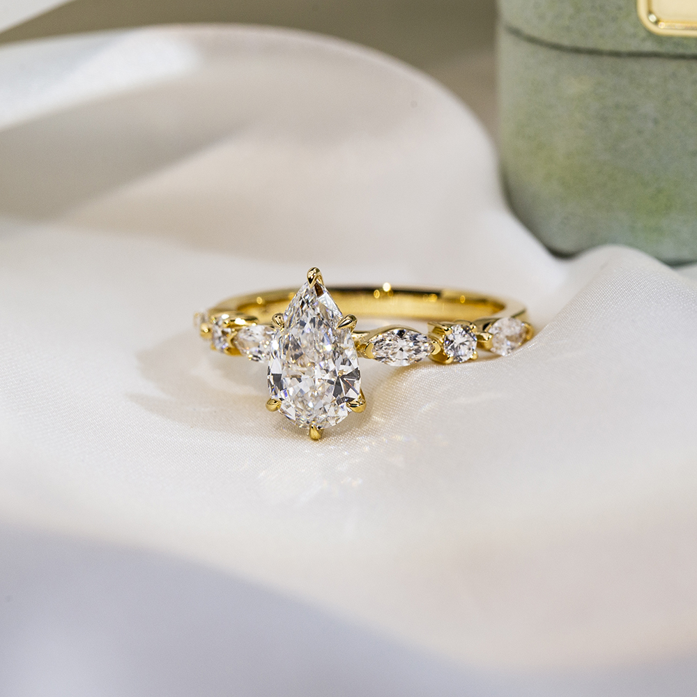 MSR-1773 Messi Jewerly Custom 18K Yellow Gold Pear Lab Grown Diamond Fancy Shape Ring 9