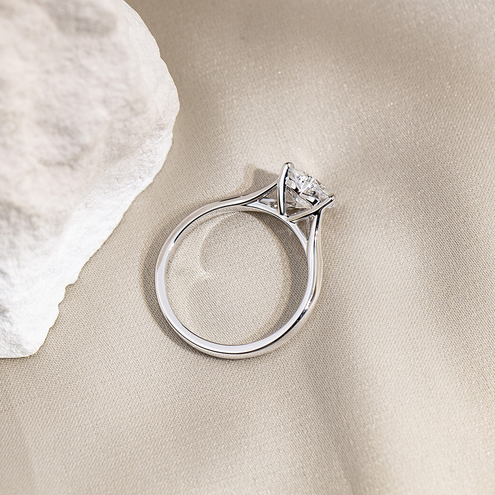 MSR-1730 18K White Gold Heart Shape Lab Grown Diamond Custom Ring 9
