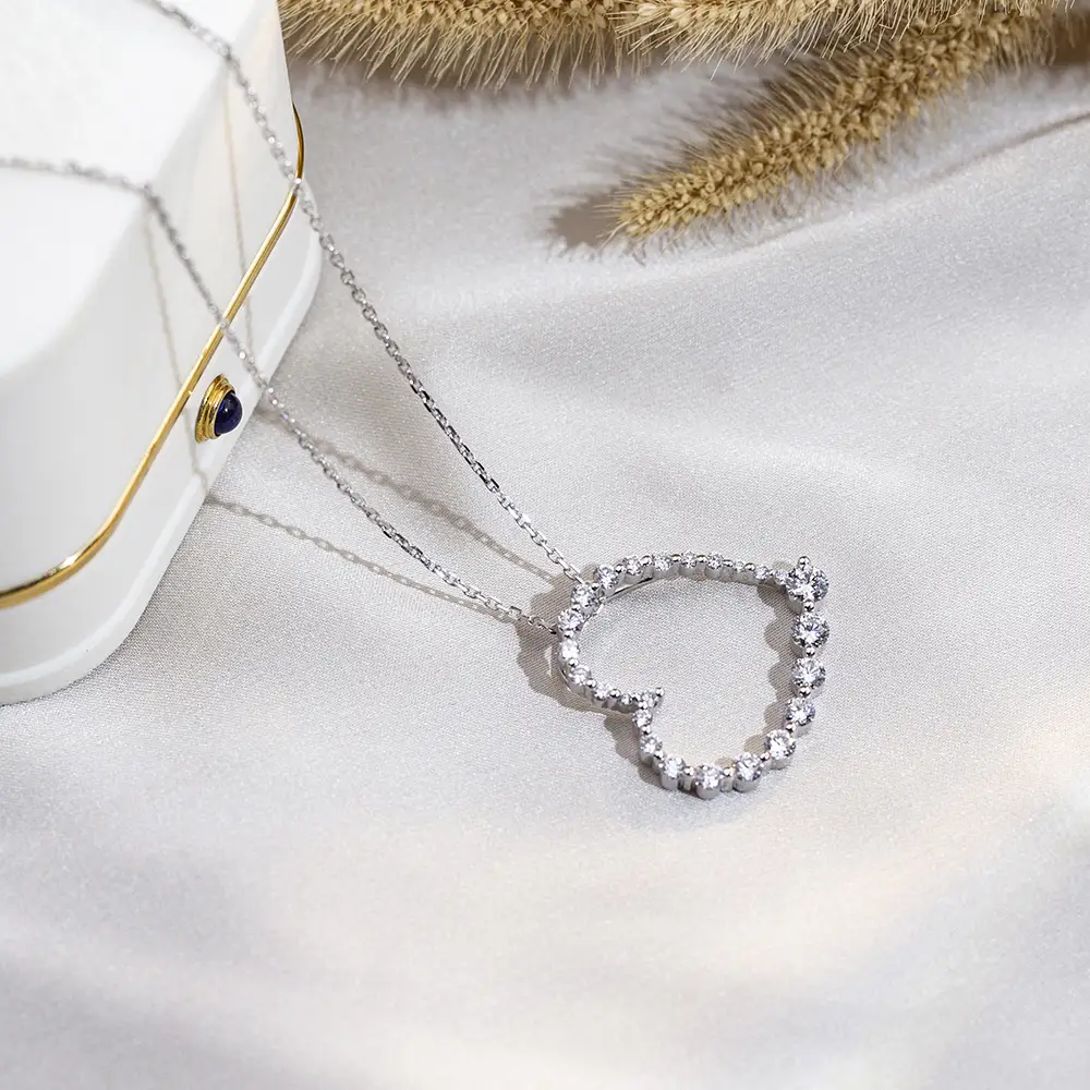 Customize Heart Shape 18K Gold Lab Diamond Necklace 3