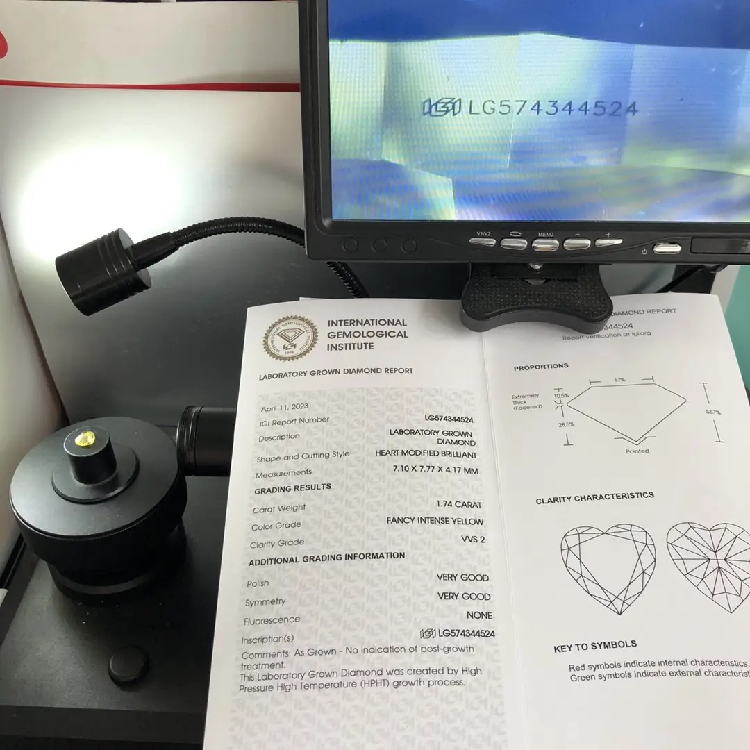 Lab Grown Diamond Heart Cut 1.74CT Fancy Intense Yellow 4