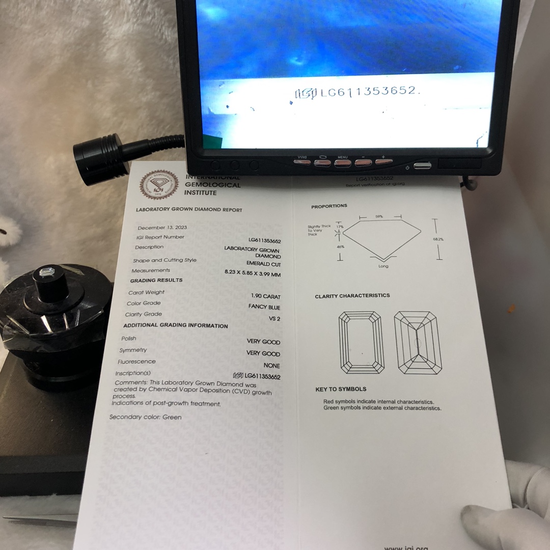 IGI Lab Grown Diamond CVD LG611353652 EMFANCY BLUE 1.90CT VS2 VG VG 12