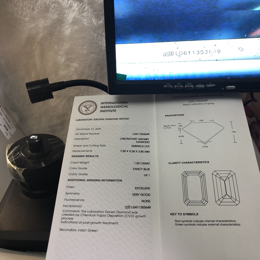 Emerald CVD FANCY BLUE Lab Diamond 1.52CT VS1 - Messi Jewelry 11