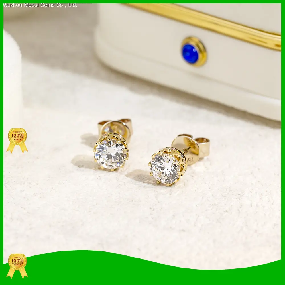 Lab Diamond 18K Yellow Gold Earrings | HD Photos | IGI Certified 1