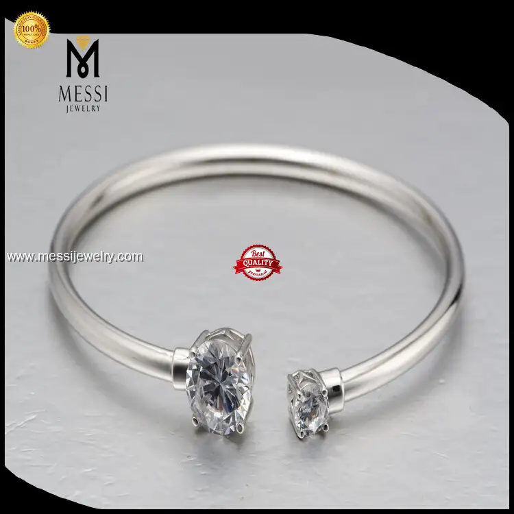 Moissanite Gold Bangle for Women 1