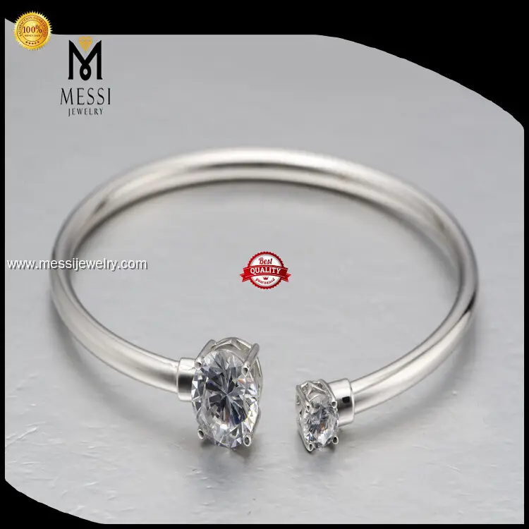 Moissanite Gold Bangle for Women 1