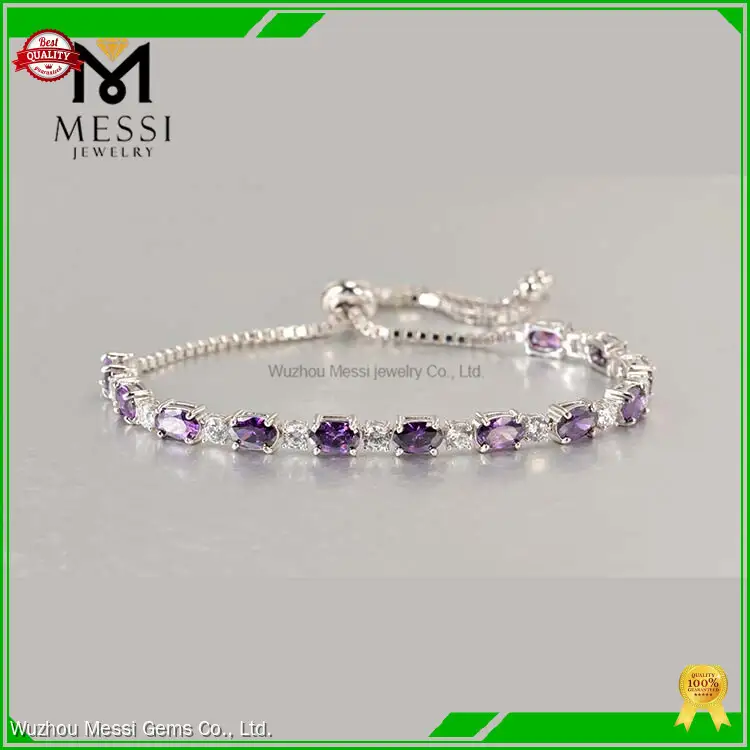 Emerald & Moissanite Gem Bracelet 1