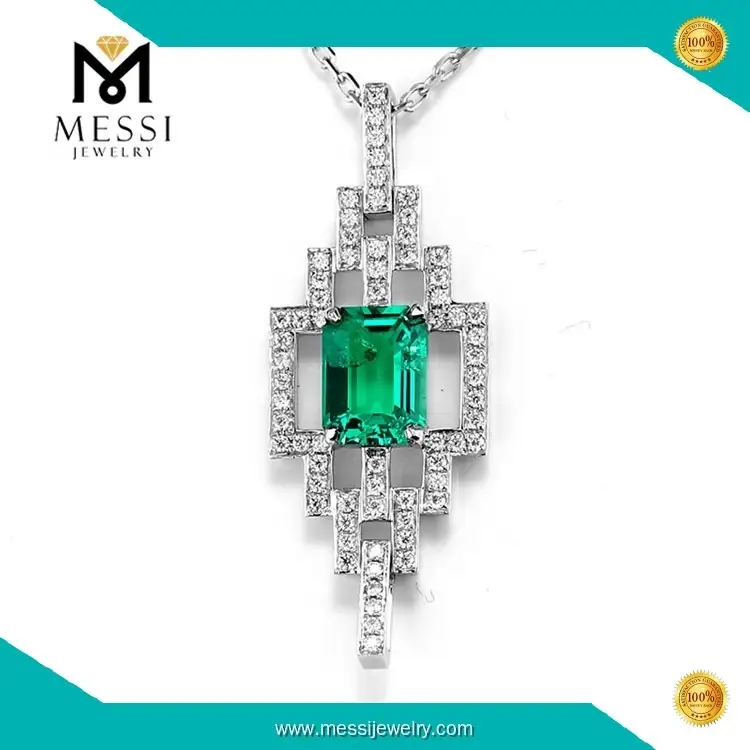 Emerald Diamond Necklace: Elegant and High Quality 1