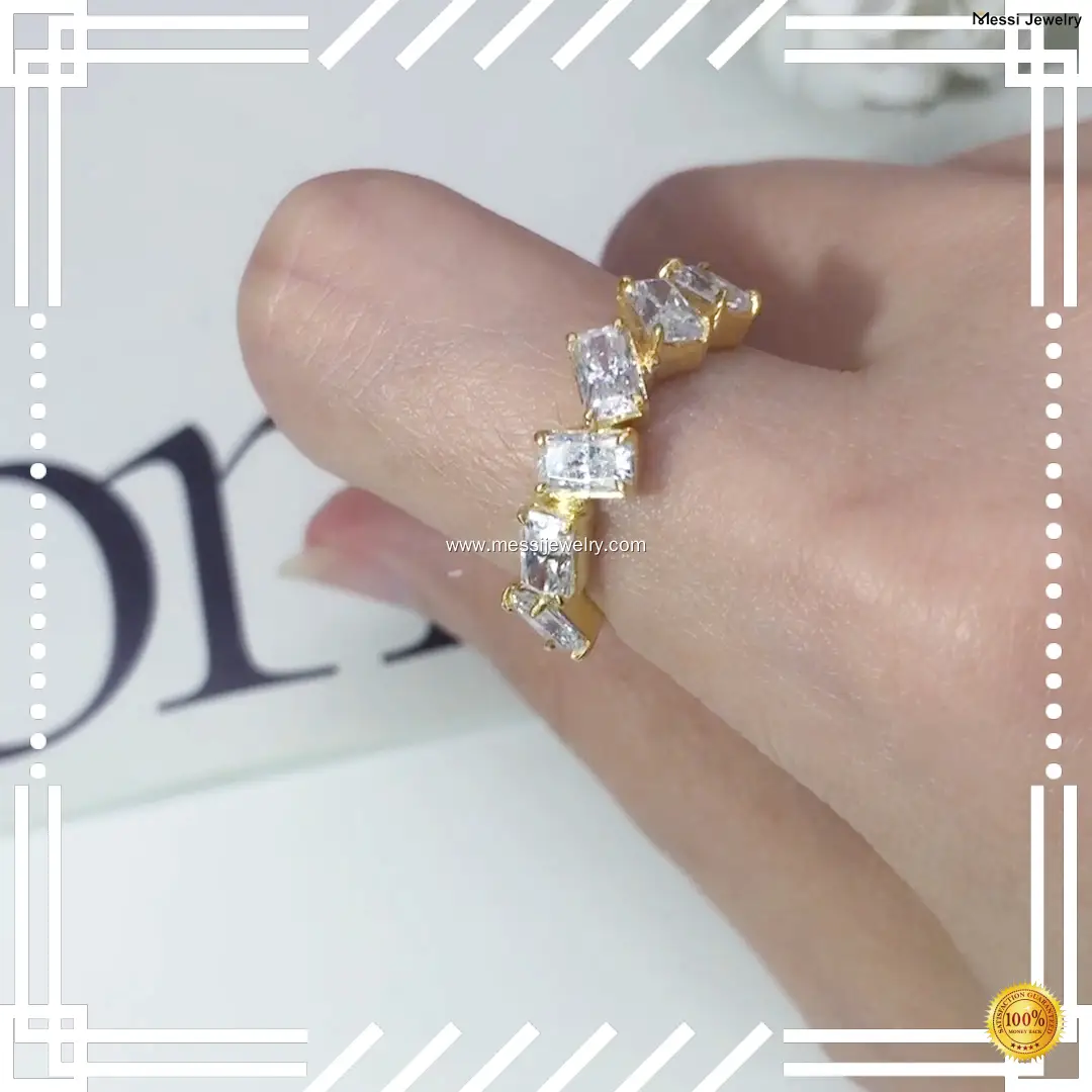 Customizable Moissanite Wedding Sets in Gold and Silver 1