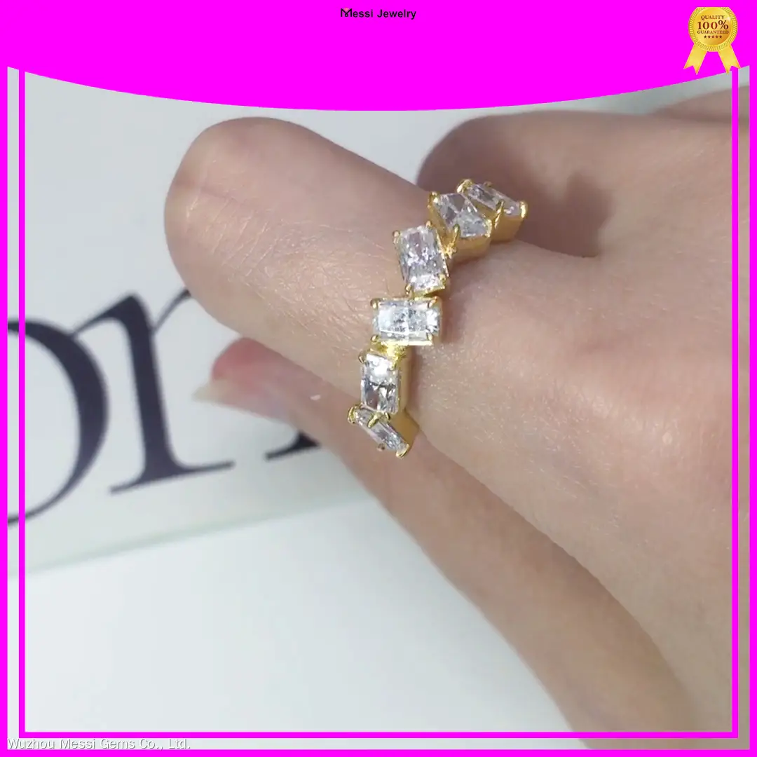 Customizable Moissanite Silver Jewelry 1