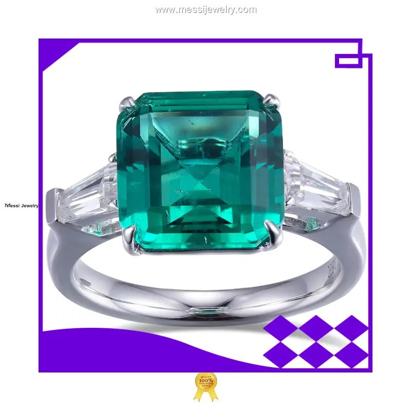 18k Gold Emerald Ring - High Quality & Affordable 1