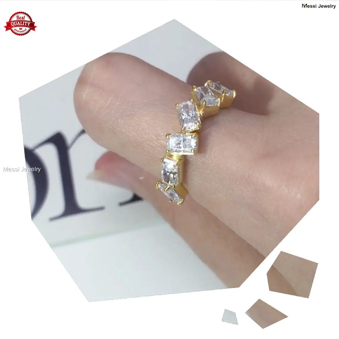 Customizable Moissanite Silver Jewelry, Handcrafted to Perfection1 1